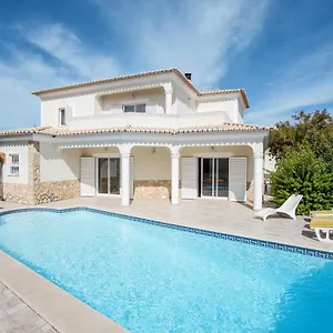 Villa Casa Romanzeiras, Carvoeiro (Lagoa)